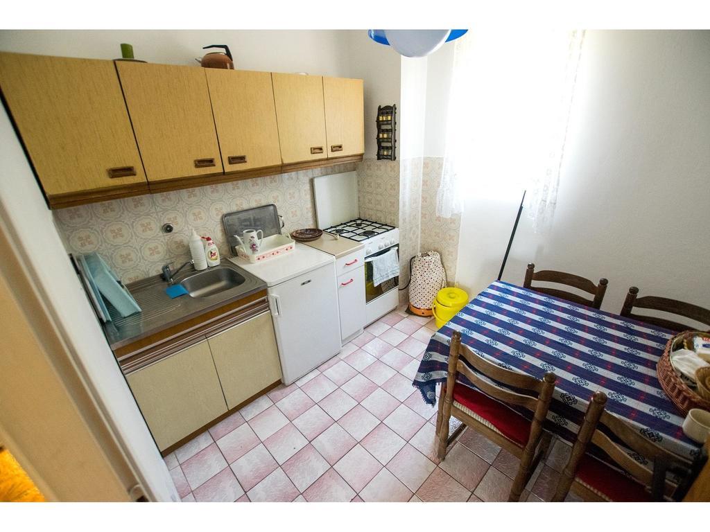 Apartments Velebit Starigrad Paklenica Exterior foto